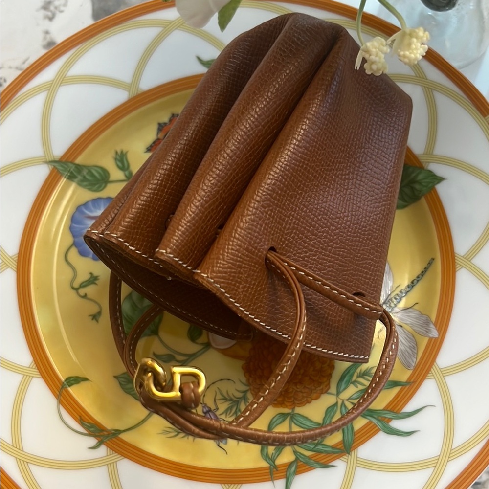 Hermes Brown Mini Bag with High-Quality Leather and Clean Stitching - Picture 4 of 12